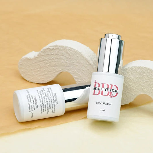 BeautyByDau vippe Super Bonder – styrker bindingen af lim og giver et bedre resultat ved vippebehandling.