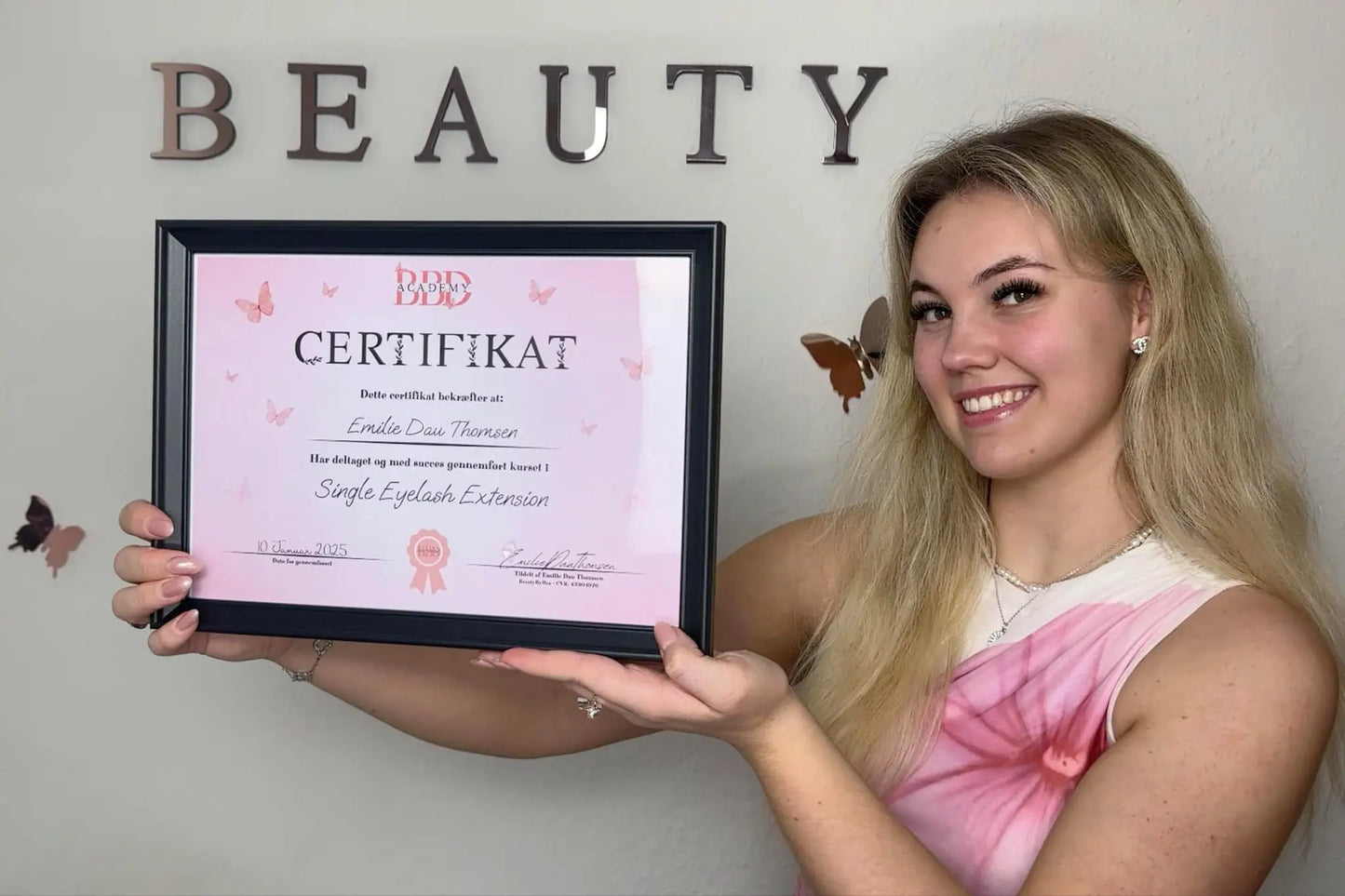 Hybrid + Volume Eyelash Extension Kursus